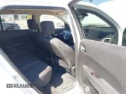 ✅ 2016 GMC Terrain SLE • VIN: 2GKFLNE34G6113473 • Lot: 42567540. Wystawiony na IAAI z przebiegiem 51 463 mil. Bezpłatny archiwum sprzedaży aukcyjnych z USA i szczegółowy raport historii pojazdu na DreamBid. Zdjęcie 8.