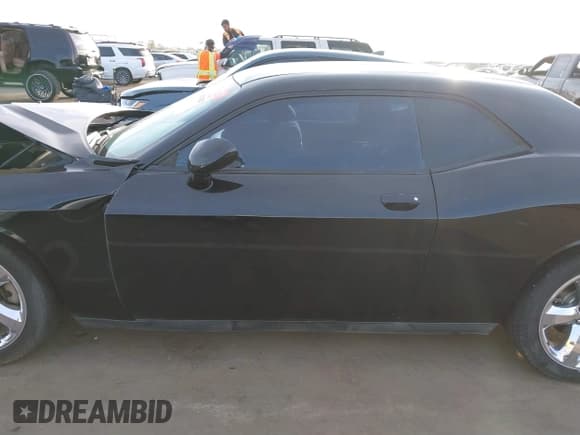 ✅ 2013 Dodge Challenger SXT • VIN: 2C3CDYAG2DH674474 • Lot: 41613428. Wystawiony na IAAI z przebiegiem 170 586 mil. Bezpłatny archiwum sprzedaży aukcyjnych z USA i szczegółowy raport historii pojazdu na DreamBid. Zdjęcie 15.