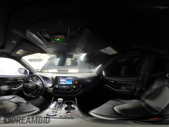 ✅ 2021 Toyota Highlander XSE • VIN: 5TDLZRBH3MS096137 • Lot: 84579795. Listed on Copart with 82,601 mi. Free auction sales archive from the USA and detailed vehicle history report at DreamBid. Image 16.