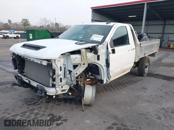 ✅ 2024 Chevrolet Silverado 2500HD • VIN: 1GB0WLE78RF299645 • Лот: 41463113. Опубликован ранее на IAAI с пробегом 13 527 миль. Бесплатный доступ к архиву аукционных продаж из США и подробный отчёт об истории автомобиля на DreamBid. Изображение 2.