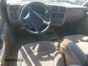 ✅ 1998 Chevrolet Blazer LS • VIN: 1GNDT13W3W2174583 • Lot: 52386525. Wystawiony na Copart z przebiegiem 161 944 mil. Bezpłatny archiwum sprzedaży aukcyjnych z USA i szczegółowy raport historii pojazdu na DreamBid. Zdjęcie 8.