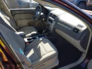 ✅ 2012 Ford Fusion SE • VIN: 3FAHP0HA0CR212788 • Lot: 43489118. Wystawiony na IAAI z przebiegiem 140 306 mil. Bezpłatny archiwum sprzedaży aukcyjnych z USA i szczegółowy raport historii pojazdu na DreamBid. Zdjęcie 5.