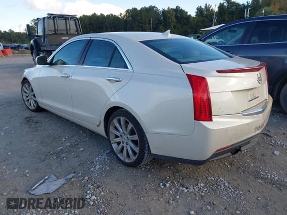 ✅ 2013 Cadillac ATS Luxury • VIN: 1G6AB5RA1D0113049 • Lot: 43594660. Wystawiony na IAAI z przebiegiem 224 466 mil. Bezpłatny archiwum sprzedaży aukcyjnych z USA i szczegółowy raport historii pojazdu na DreamBid. Zdjęcie 3.