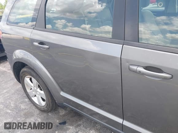 ✅ 2013 Dodge Journey SE • VIN: 3C4PDCAB3DT626929 • Lot: 42318702. Listed on IAAI with Not provided. Free auction sales archive from the USA and detailed vehicle history report at DreamBid. Image 13.