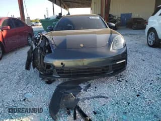 ✅ 2018 Porsche Panamera • VIN: WP0AA2A70JL104139 • Лот: 67312302. Опубликован ранее на Copart с пробегом 38 044 миль. Бесплатный доступ к архиву аукционных продаж из США и подробный отчёт об истории автомобиля на DreamBid. Изображение 5.