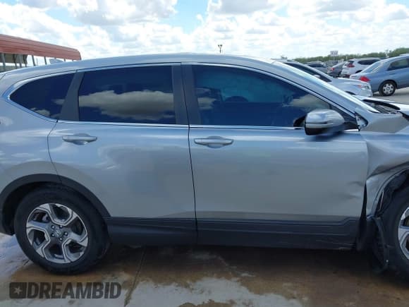 ✅ 2019 Honda CR-V EX-L • VIN: 7FARW1H85KE040136 • Лот: 43282788. Опубликован ранее на IAAI с пробегом 22 043 миль. Бесплатный доступ к архиву аукционных продаж из США и подробный отчёт об истории автомобиля на DreamBid. Изображение 13.