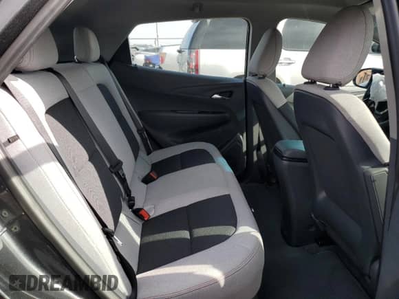 2018 Chevrolet Bolt EV LT z VIN 1G1FW6S0XJ4140438, wystawiony jako Copart lot #38987334 z przebiegiem 63 812 mil mil oraz . Historia ofert i sprzedaży dostępna na DreamBid. Obrazek 10.