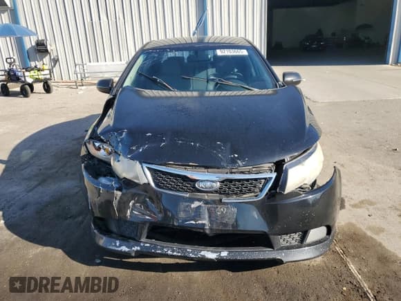 ✅ 2012 Kia Forte EX • VIN: KNAFU4A22C5480004 • Лот: 92103665. Опубликован ранее на Copart с пробегом 189 525 миль. Бесплатный доступ к архиву аукционных продаж из США и подробный отчёт об истории автомобиля на DreamBid. Изображение 5.