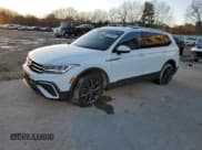 ✅ 2022 Volkswagen Tiguan SE • VIN: 3VV2B7AX2NM122341 • Lot: 86706564. Wystawiony na Copart z przebiegiem 27 709 mil. Bezpłatny archiwum sprzedaży aukcyjnych z USA i szczegółowy raport historii pojazdu na DreamBid. Zdjęcie 1.