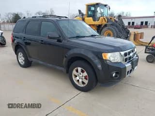 ✅ 2011 Ford Escape Limited • VIN: 1FMCU9EG8BKB59380 • Лот: 43806442. Опубликован ранее на IAAI с пробегом 166 318 миль. Бесплатный доступ к архиву аукционных продаж из США и подробный отчёт об истории автомобиля на DreamBid. Изображение 1.