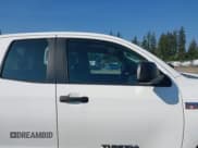 ✅ 2010 Toyota Tundra • VIN: 5TFUW5F18AX130808 • Лот: 43225579. Опубликован ранее на IAAI с пробегом 266 264 миль. Бесплатный доступ к архиву аукционных продаж из США и подробный отчёт об истории автомобиля на DreamBid. Изображение 13.