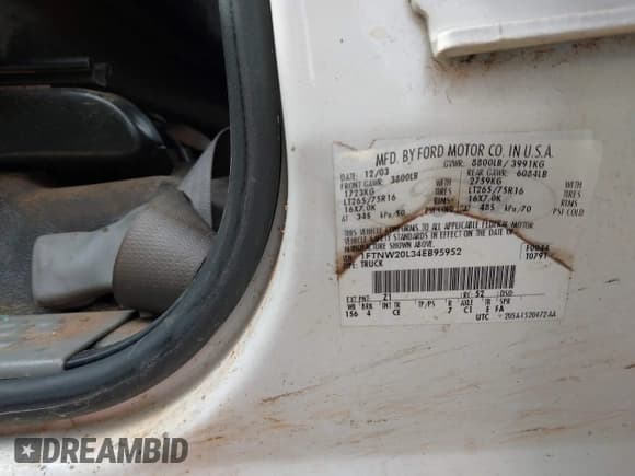 ✅ 2004 Ford F-250 XL • VIN: 1FTNW20L34EB95952 • Lot: 42160577. Listed on IAAI with 279,423 mi. Free auction sales archive from the USA and detailed vehicle history report at DreamBid. Image 9.