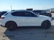 ✅ 2019 Alfa Romeo Stelvio Ti • VIN: ZASPAKBN4K7C38094 • Lot: 43008296. Wystawiony na IAAI z przebiegiem 28 677 mil. Bezpłatny archiwum sprzedaży aukcyjnych z USA i szczegółowy raport historii pojazdu na DreamBid. Zdjęcie 13.