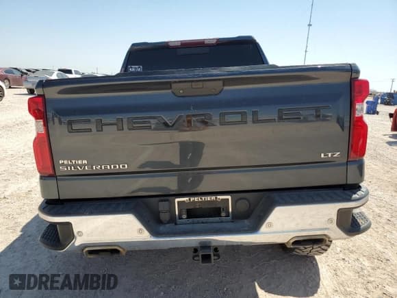 ✅ 2019 Chevrolet Silverado 1500 LTZ • VIN: 1GCUYGEDXKZ232229 • Lot: 66393784. Wystawiony na Copart z przebiegiem 128 658 mil. Bezpłatny archiwum sprzedaży aukcyjnych z USA i szczegółowy raport historii pojazdu na DreamBid. Zdjęcie 6.