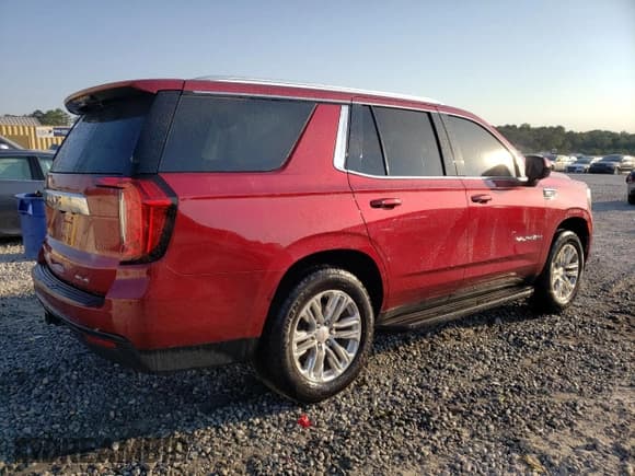 ✅ 2021 GMC Yukon SLE • VIN: 1GKS1AKD6MR200592 • Lot: 74764814. Listed on Copart with 61,904 mi. Free auction sales archive from the USA and detailed vehicle history report at DreamBid. Image 3.