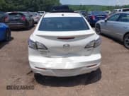 ✅ 2011 Mazda 3 S Grand Touring • VIN: JM1BL1W50B1469093 • Lot: 42560601. Listed on IAAI with 209,099 mi. Free auction sales archive from the USA and detailed vehicle history report at DreamBid. Image 6.