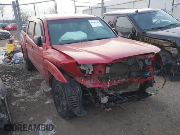 ✅ 2011 Toyota Tacoma • VIN: 3TMLU4EN5BM067173 • Lot: 41397580. Wystawiony na IAAI z przebiegiem 178 959 mil. Bezpłatny archiwum sprzedaży aukcyjnych z USA i szczegółowy raport historii pojazdu na DreamBid. Zdjęcie 1.