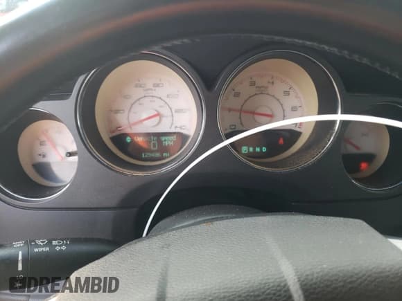 ✅ 2012 Dodge Challenger SXT • VIN: 2C3CDYAG0CH293477 • Lot: 43760705. Wystawiony na Copart z przebiegiem 129 436 mil. Bezpłatny archiwum sprzedaży aukcyjnych z USA i szczegółowy raport historii pojazdu na DreamBid. Zdjęcie 9.