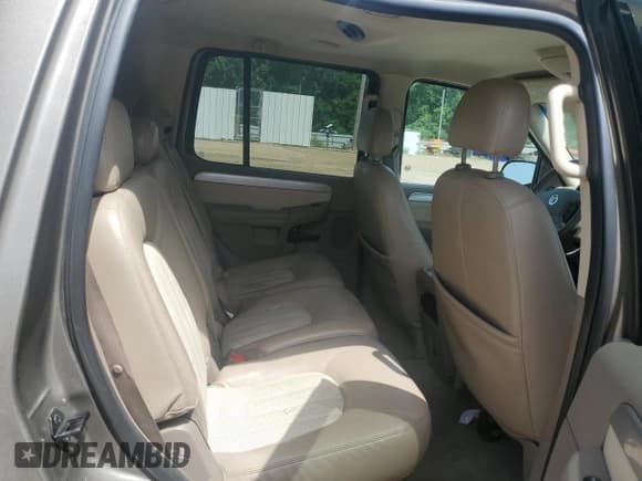 ✅ 2005 Mercury Mountaineer Convenience • VIN: 4M2ZU86W35UJ00268 • Lot: 65780954. Wystawiony na Copart z przebiegiem 168 737 mil. Bezpłatny archiwum sprzedaży aukcyjnych z USA i szczegółowy raport historii pojazdu na DreamBid. Zdjęcie 10.