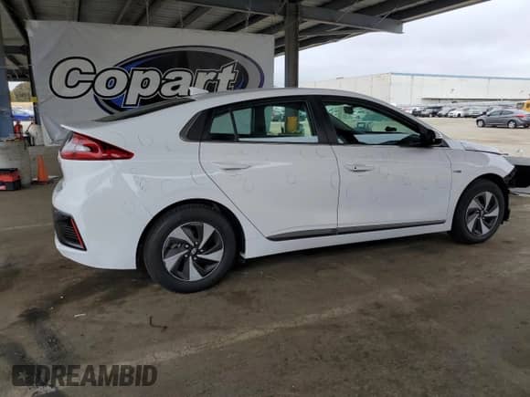 ✅ 2017 Hyundai Ioniq SEL • VIN: KMHC75LC0HU050053 • Lot: 71883445. Wystawiony na Copart z przebiegiem 130 574 mil. Bezpłatny archiwum sprzedaży aukcyjnych z USA i szczegółowy raport historii pojazdu na DreamBid. Zdjęcie 3.