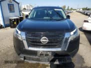 ✅ 2022 Nissan Pathfinder SV • VIN: 5N1DR3BA5NC220847 • Lot: 61571615. Listed on Copart with 50,627 mi. Free auction sales archive from the USA and detailed vehicle history report at DreamBid. Image 5.