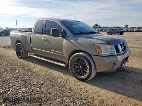 ✅ 2007 Nissan Titan SE • VIN: 1N6BA06A07N225843 • Lot: 81880475. Listed on Copart with 204,726 mi. Free auction sales archive from the USA and detailed vehicle history report at DreamBid. Image 4.