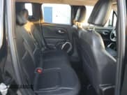 ✅ 2016 Jeep Renegade Limited • VIN: ZACCJBDT0GPD46774 • Lot: 89725205. Wystawiony na Copart z przebiegiem 69 220 mil. Bezpłatny archiwum sprzedaży aukcyjnych z USA i szczegółowy raport historii pojazdu na DreamBid. Zdjęcie 10.