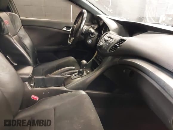 ✅ 2013 Acura TSX Special Edition • VIN: JH4CU2F8XDC005557 • Lot: 42403116. Listed on IAAI with 105,560 mi. Free auction sales archive from the USA and detailed vehicle history report at DreamBid. Image 5.