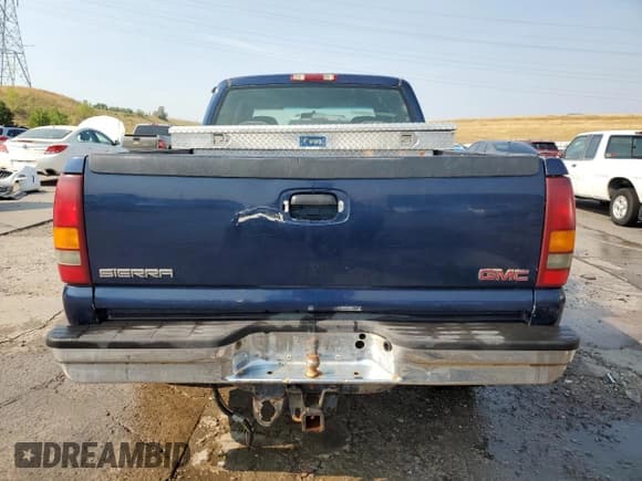 ✅ 1999 GMC Sierra 1500 SLE • VIN: 1GTEK19T0XZ517985 • Лот: 67129775. Опубликован ранее на Copart с пробегом 190 901 миль. Бесплатный доступ к архиву аукционных продаж из США и подробный отчёт об истории автомобиля на DreamBid. Изображение 6.