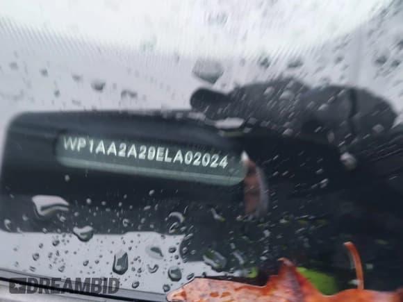 ✅ 2014 Porsche Cayenne • VIN: WP1AA2A29ELA02024 • Lot: 43751488. Wystawiony na IAAI z przebiegiem 160 948 mil. Bezpłatny archiwum sprzedaży aukcyjnych z USA i szczegółowy raport historii pojazdu na DreamBid. Zdjęcie 17.