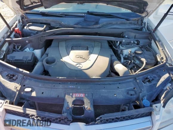 ✅ 2012 Mercedes-Benz GL 450 • VIN: 4JGBF7BE2CA766296 • Лот: 90541725. Опубликован ранее на Copart с пробегом 212 369 миль. Бесплатный доступ к архиву аукционных продаж из США и подробный отчёт об истории автомобиля на DreamBid. Изображение 12.