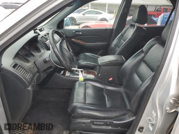 ✅ 2001 Acura MDX Touring • VIN: 2HNYD18661H526145 • Лот: 51151015. Опубликован ранее на Copart с пробегом 234 554 миль. Бесплатный доступ к архиву аукционных продаж из США и подробный отчёт об истории автомобиля на DreamBid. Изображение 7.