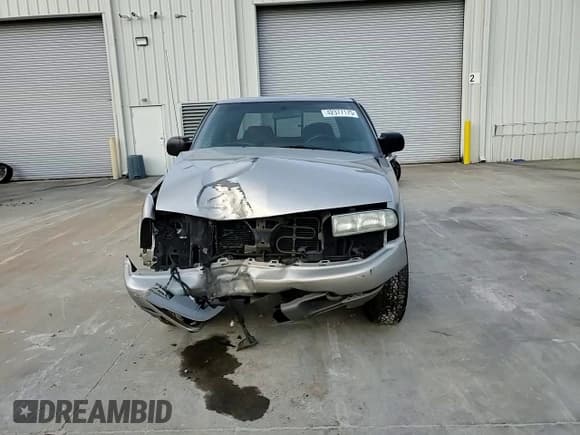 ✅ 2004 Chevrolet S-10 LS • VIN: 1GCDT13X74K113249 • Лот: 42377175. Опубликован ранее на Copart с пробегом 122 513 миль. Бесплатный доступ к архиву аукционных продаж из США и подробный отчёт об истории автомобиля на DreamBid. Изображение 10.