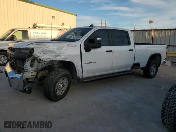 ✅ 2021 Chevrolet Silverado 2500HD Work Truck • VIN: 1GC1YLE70MF280834 • Lot: 47467895. Wystawiony na Copart z przebiegiem 48 861 mil. Bezpłatny archiwum sprzedaży aukcyjnych z USA i szczegółowy raport historii pojazdu na DreamBid. Zdjęcie 1.