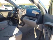 ✅ 2010 Toyota RAV4 • VIN: 2T3BF4DVXAW063317 • Лот: 43747936. Опубликован ранее на IAAI с пробегом 98 554 миль. Бесплатный доступ к архиву аукционных продаж из США и подробный отчёт об истории автомобиля на DreamBid. Изображение 5.