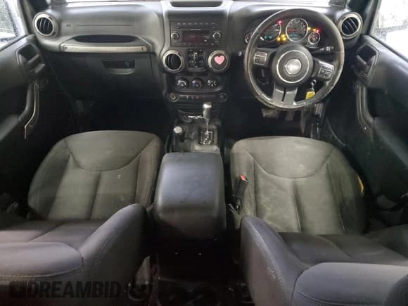 ✅ 2014 Jeep Wrangler Unlimited Sport RHD • VIN: 1C4BJWKGXEL328308 • Lot: 44307465. Listed on Copart with 73,632 mi. Free auction sales archive from the USA and detailed vehicle history report at DreamBid. Image 8.