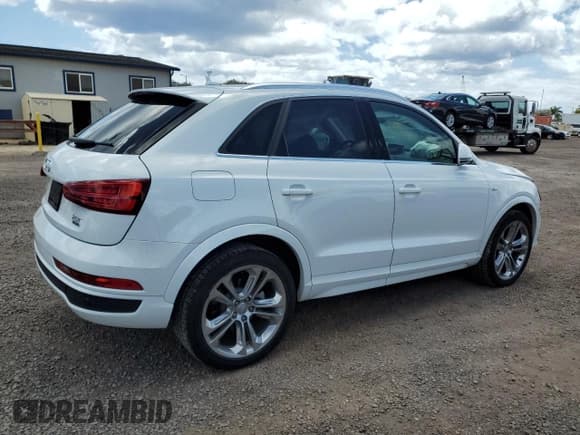✅ 2017 Audi Q3 Prestige • VIN: WA1GCCFSXHR000816 • Lot: 57408635. Listed on Copart with 5,172 mi. Free auction sales archive from the USA and detailed vehicle history report at DreamBid. Image 3.