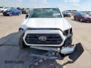 ✅ 2019 Toyota Tacoma SR • VIN: 5TFRX5GN2KX142569 • Лот: 80564275. Опубликован ранее на Copart с пробегом 106 495 миль. Бесплатный доступ к архиву аукционных продаж из США и подробный отчёт об истории автомобиля на DreamBid. Изображение 5.