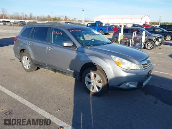 ✅ 2010 Subaru Outback Limited Power Moon • VIN: 4S4BRCKC7A3341107 • Lot: 43695644. Wystawiony na IAAI z przebiegiem 131 389 mil. Bezpłatny archiwum sprzedaży aukcyjnych z USA i szczegółowy raport historii pojazdu na DreamBid. Zdjęcie 1.