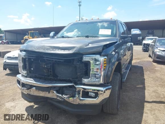 ✅ 2018 Ford F-250 XL • VIN: 1FT7W2BT0JEC17780 • Лот: 42715511. Опубликован ранее на IAAI с пробегом 84 377 миль. Бесплатный доступ к архиву аукционных продаж из США и подробный отчёт об истории автомобиля на DreamBid. Изображение 12.