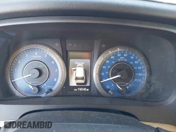 ✅ 2017 Toyota Sienna XLE • VIN: 5TDYZ3DC0HS839699 • Lot: 43511047. Wystawiony na IAAI z przebiegiem 116 143 mil. Bezpłatny archiwum sprzedaży aukcyjnych z USA i szczegółowy raport historii pojazdu na DreamBid. Zdjęcie 7.