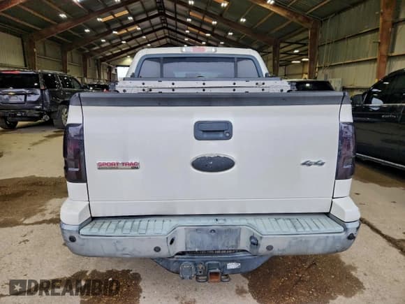 ✅ 2010 Ford Explorer Sport Trac XLT • VIN: 1FMEU5BE0AUA41590 • Лот: 94880735. Опубликован ранее на Copart с пробегом 169 857 миль. Бесплатный доступ к архиву аукционных продаж из США и подробный отчёт об истории автомобиля на DreamBid. Изображение 6.