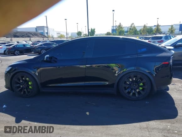 ✅ 2022 Tesla Model X Plaid • VIN: 7SAXCBE62NF349607 • Lot: 43515074. Wystawiony na IAAI z przebiegiem 58 606 mil. Bezpłatny archiwum sprzedaży aukcyjnych z USA i szczegółowy raport historii pojazdu na DreamBid. Zdjęcie 14.
