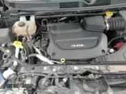 ✅ 2018 Chrysler Pacifica Touring L • VIN: 2C4RC1BG6JR262367 • Lot: 93233715. Wystawiony na Copart z przebiegiem 105 893 mil. Bezpłatny archiwum sprzedaży aukcyjnych z USA i szczegółowy raport historii pojazdu na DreamBid. Zdjęcie 15.