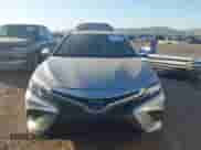 2020 Toyota Camry Hybrid SE z VIN 4T1G31AK9LU544839, wystawiony jako IAAI lot #42515791 z przebiegiem 53 023 mil mil oraz . Historia ofert i sprzedaży dostępna na DreamBid. Obrazek 12.