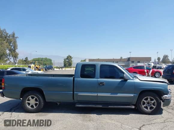 2006 GMC Sierra 1500 SLE1 with VIN 1GTEC19Z46E187968, listed as a IAAI auction lot 42817077 with 267,986 mi miles and . Bid and sale history available at DreamBid. Image 13.