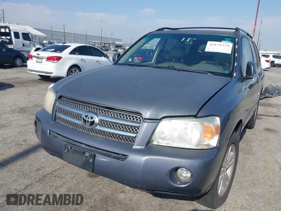 ✅ 2007 Toyota Highlander w/3rd Row • VIN: JTEDW21A870019582 • Lot: 42171359. Listed on IAAI with 294,752 mi. Free auction sales archive from the USA and detailed vehicle history report at DreamBid. Image 6.