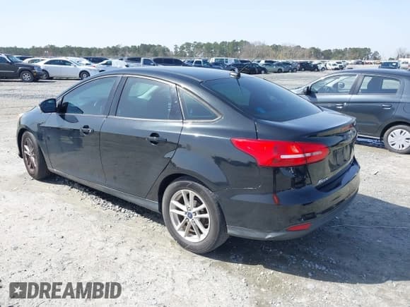 ✅ 2015 Ford Focus SE • VIN: 1FADP3F29FL330191 • Lot: 41678002. Listed on IAAI with 177,395 mi. Free auction sales archive from the USA and detailed vehicle history report at DreamBid. Image 3.