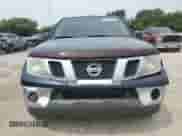 2011 Nissan Frontier SV z VIN 1N6AD0CU0BC416054, wystawiony jako Copart lot #68251425 z przebiegiem 189 116 mil mil oraz Szkoda całkowita • Salvage title. Historia ofert i sprzedaży dostępna na DreamBid. Obrazek 5.