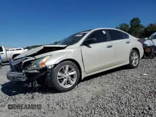 2015 Nissan Altima SV с VIN 1N4AL3AP2FC116869, выставлен на аукционе Copart как лот 89698385 с пробегом 129 818 миль миль и Чистый • Clean title. История ставок и продаж доступна на DreamBid. Изображение 1.